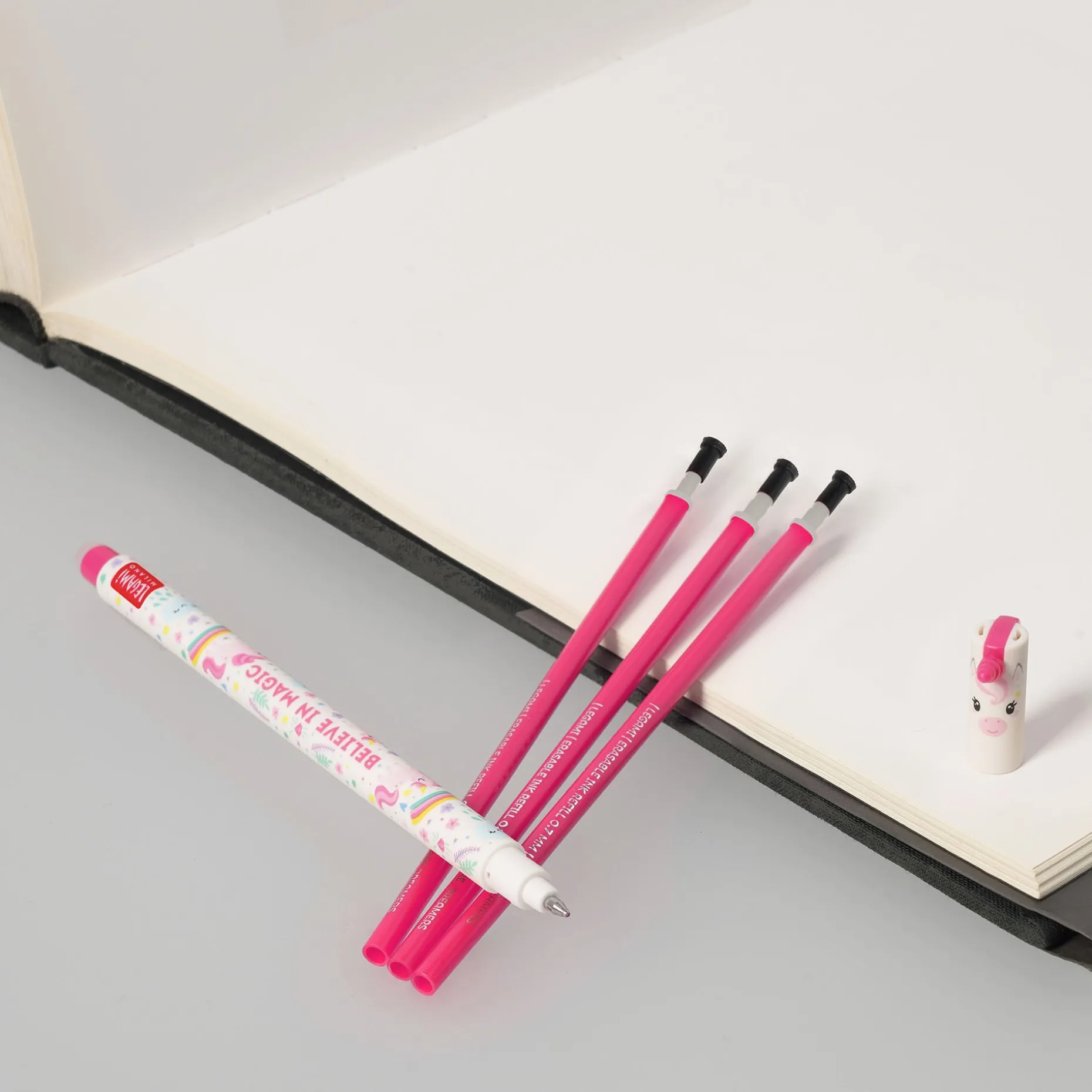 Set Stylo effaçable Unicorn et recharge rose